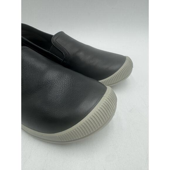 Keen LORELAI SLIP-ON Women's NWD Casual Slip On Shoe Black MISMATCH SIZES - Picture 2 of 12